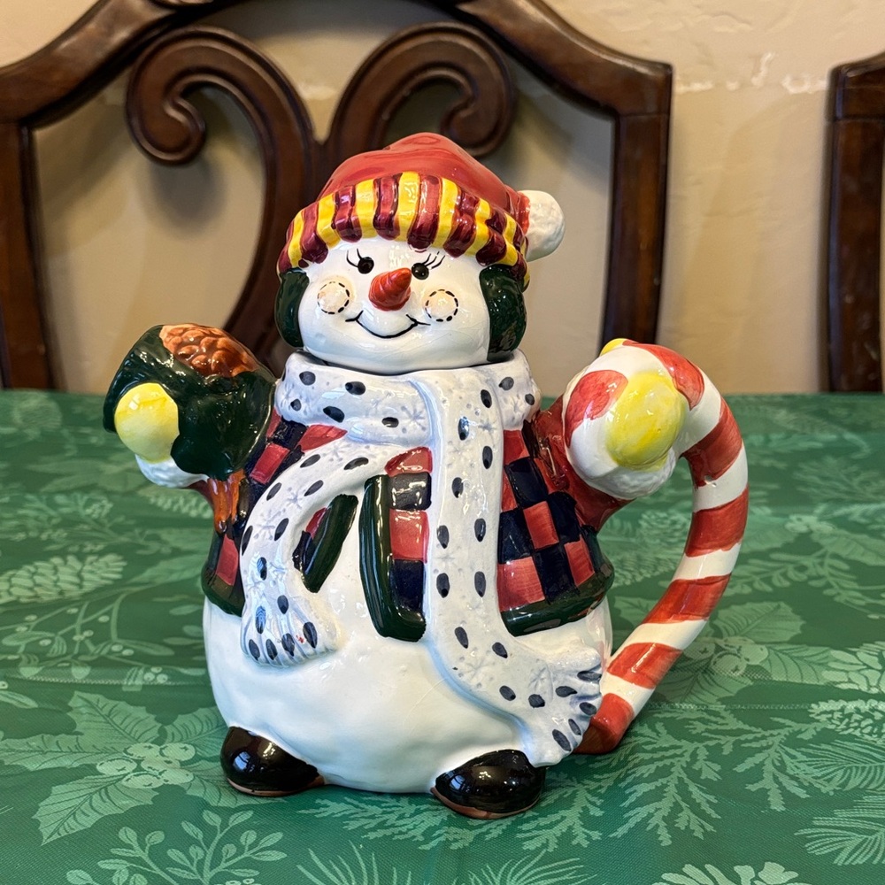 90s vintage Ceramic Teapot!!